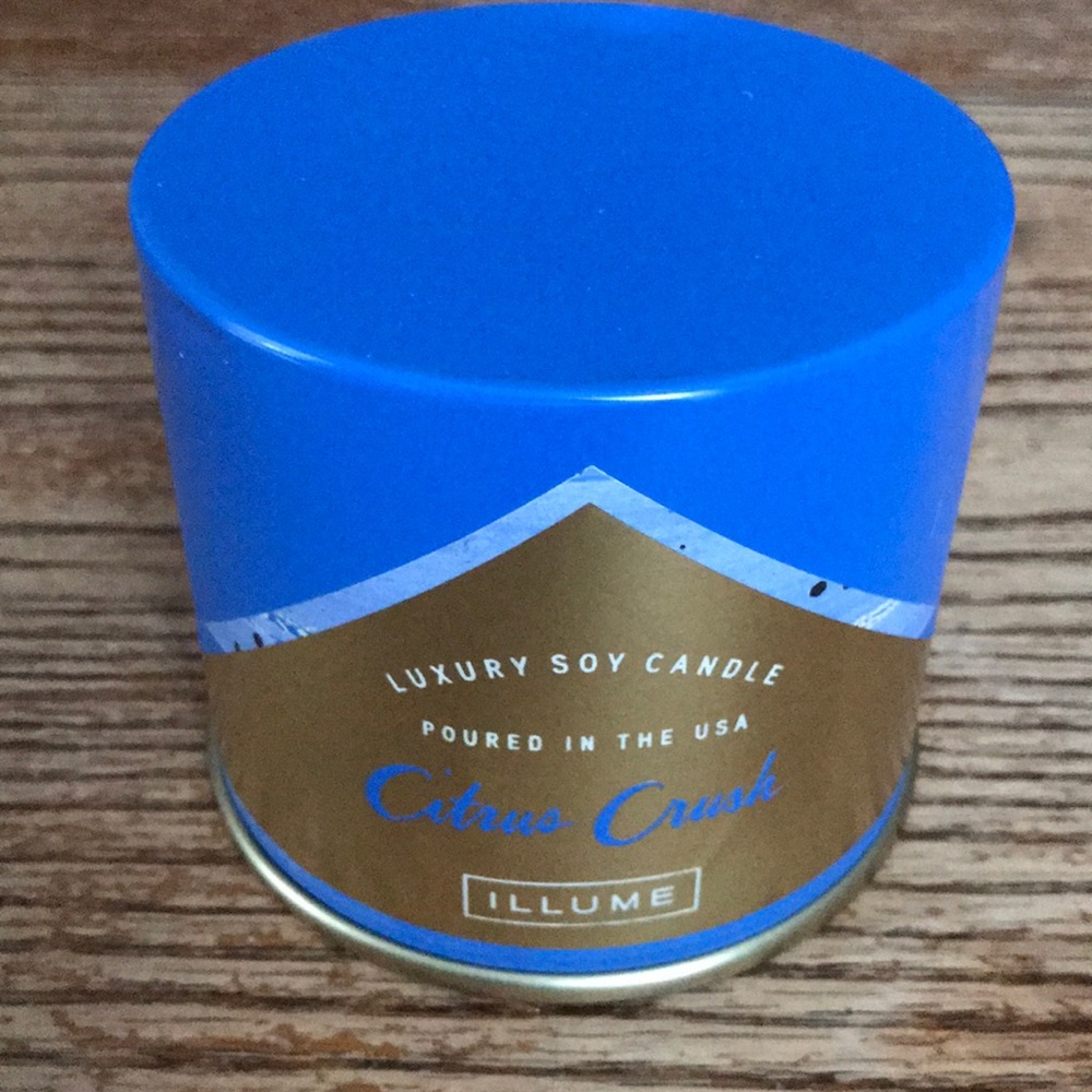 Illume citrus crush tin candle